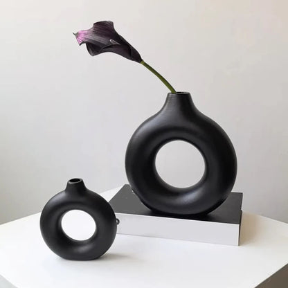 Black vase, different sizes